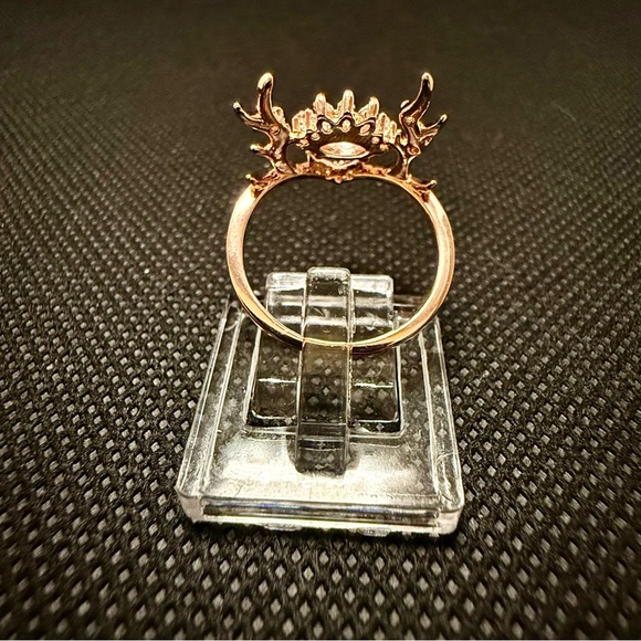 New Rose Gold Antler Crown Ring: Fantasy-Inspired Statement Jewelry, Size 8 - Picture 4 of 5